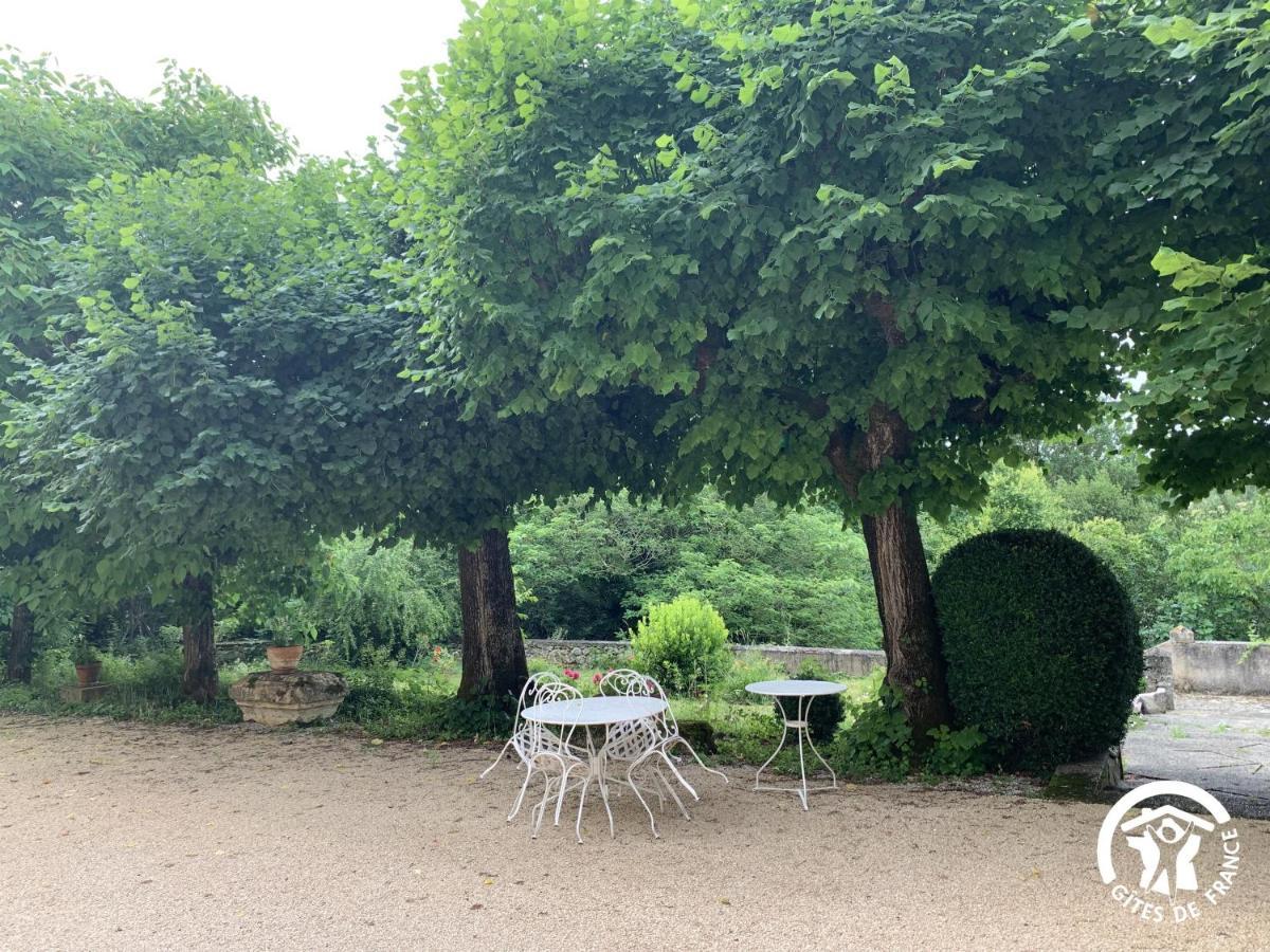 Chateau De Gardes Bed & Breakfast Castin Екстериор снимка